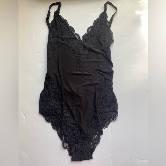 We are HAH/Free People Back Off Bodysuit Noir Size S - Picture 5 of 16